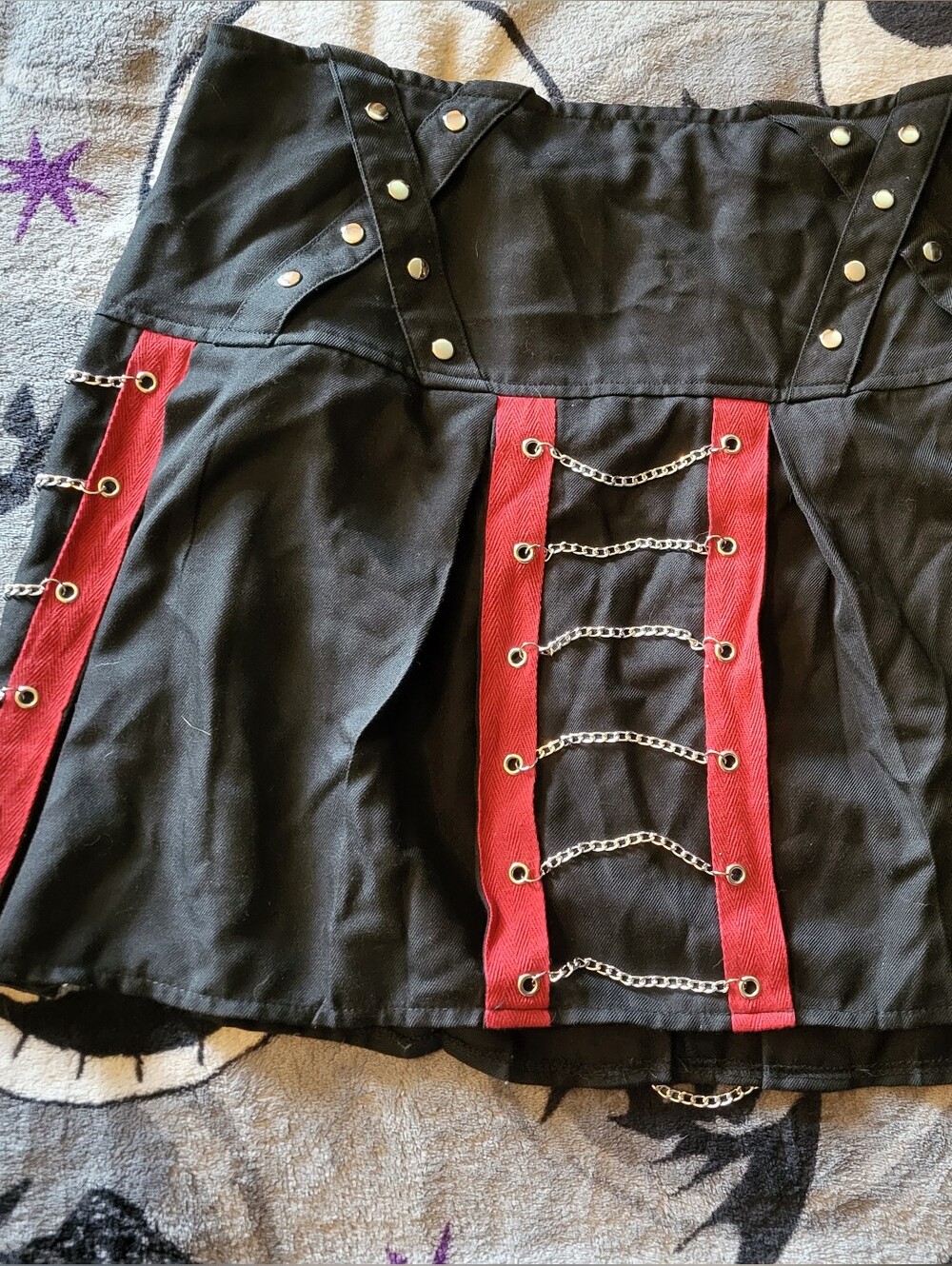 Hot Topic Black and Red Gothic Chain-Trim Mini Skirt